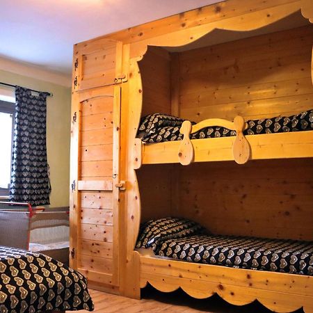 Chevres A Cheval - Apartment Aosta Dış mekan fotoğraf